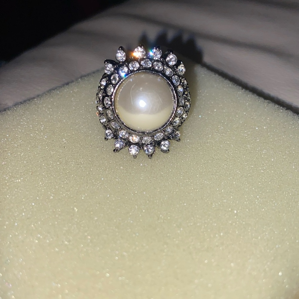 Pearl ring